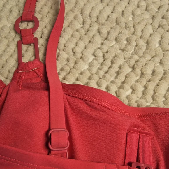NWT Shade & Shore Size 36 DDPink Bikini Top with underwire - Picture 8 of 9